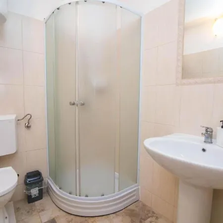 Bonic - Two Bedroom Apartment Veli Lošinj