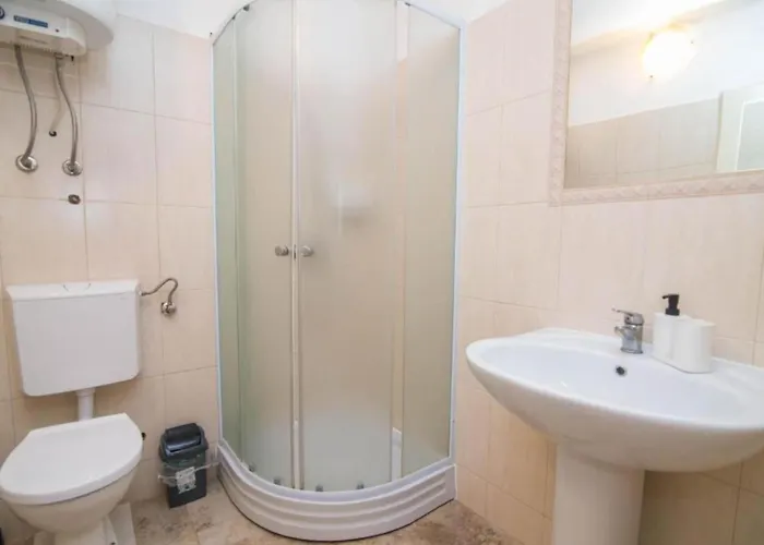 Bonic - Two Bedroom Apartment Veli Losinj