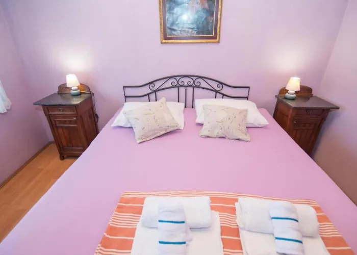 Apartment Bonic - Two Bedroom Veli Losinj
